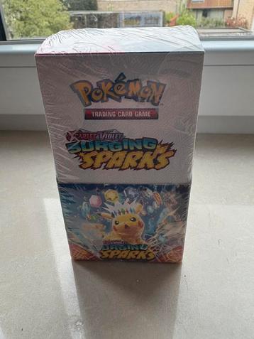 Boosterbox 18 packs Surging Sparks beschikbaar voor biedingen