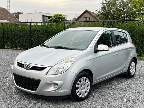 Hyundai i20 1.4Cc 75Pk 2012 euro 5 Airco Zeer proper, Autos, Hyundai, Entreprise, i20, Bluetooth, Diesel, Euro 5, Boîte manuelle