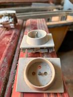 Niko stopcontact ondiep, Enlèvement, Comme neuf, Interrupteur