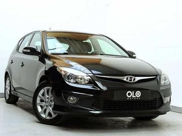 Hyundai i30 1.6i Lounge Automatique - CUIR / CLIM / CRUISE, Achat, Entreprise, Autres carburants, https://public.car-pass.be/vhr/0d08fdee-6139-4131-9347-223693ac1ca5