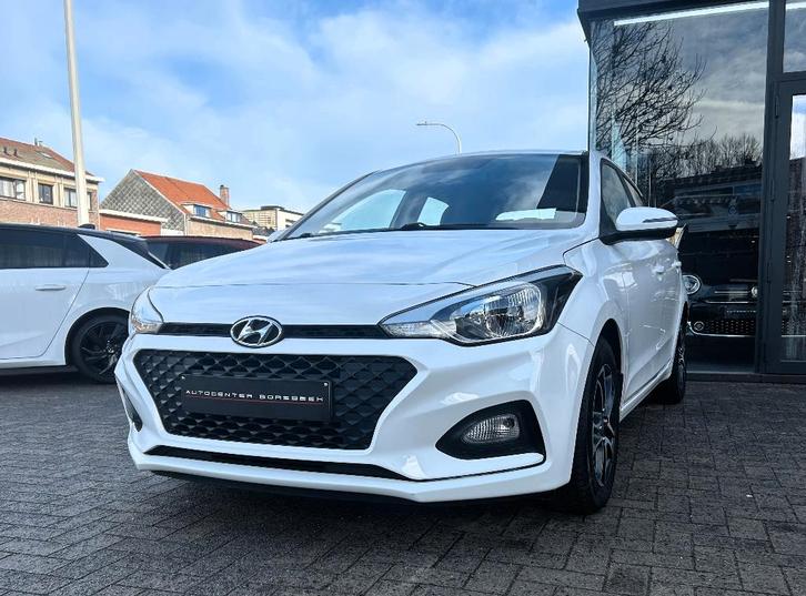 Hyundai i20 1.2i - Apple Carplay / Android Auto / Camera, Autos, Hyundai, Entreprise, Achat, i20, ABS, Caméra de recul, Airbags