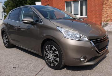 Peugeot 208. 1.2 Benzine euro 6b. Km. 91.584 beschikbaar voor biedingen
