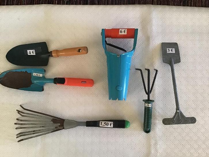 divers klein tuingereedschap, Tuin en Terras, Hand-tuingereedschap, Zo goed als nieuw, Ophalen of Verzenden