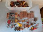 Grote bak met ridder en piraten playmobil, Ophalen, Zo goed als nieuw, Los Playmobil