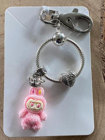 Labubu sleutelhanger, NIEUW beschikbaar voor biedingen