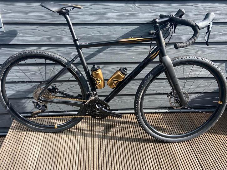 Superbe RIDLEY Adventure Invenio série limitée TOMORROWLAND, Fietsen en Brommers, Fietsen | Racefietsen, Zo goed als nieuw, Ophalen