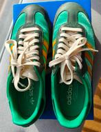 adidas Originals

SAMBA, Enlèvement ou Envoi, Sneakers et Baskets