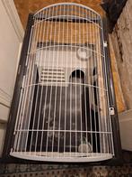 Kooi voor dieren met bakje voeding flesje water., Ophalen, Gebruikt