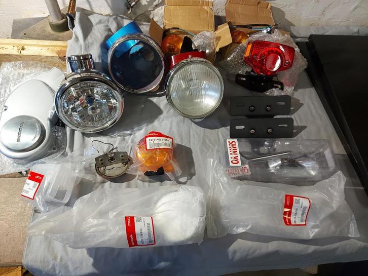 Veel onderdelen Honda Dax, Motoren, Onderdelen | Honda, Gebruikt, Ophalen