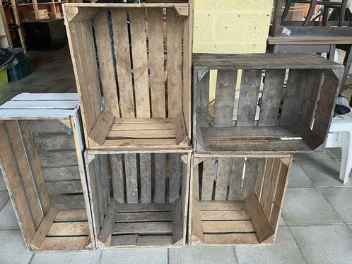 Houten kistjes en zwarte houten kist, Huis en Inrichting, Woonaccessoires | Kisten, Gebruikt, Ophalen