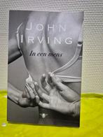 John Irving - In een mens, Boeken, Ophalen, Zo goed als nieuw, John Irving