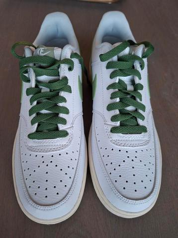 Nike Court Vision Low 'White/Oil Green' - Maat 42 beschikbaar voor biedingen