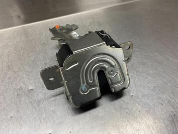 SLOTVANGER ACHTERKLEP Mitsubishi Colt (Z2 / Z3) (MR959190) beschikbaar voor biedingen