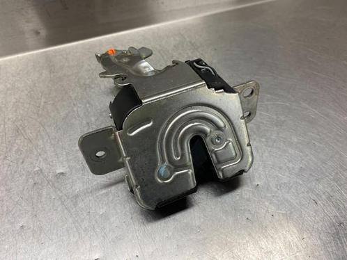 SLOTVANGER ACHTERKLEP Mitsubishi Colt (Z2 / Z3) (MR959190), Auto-onderdelen, Carrosserie, Mitsubishi, Gebruikt
