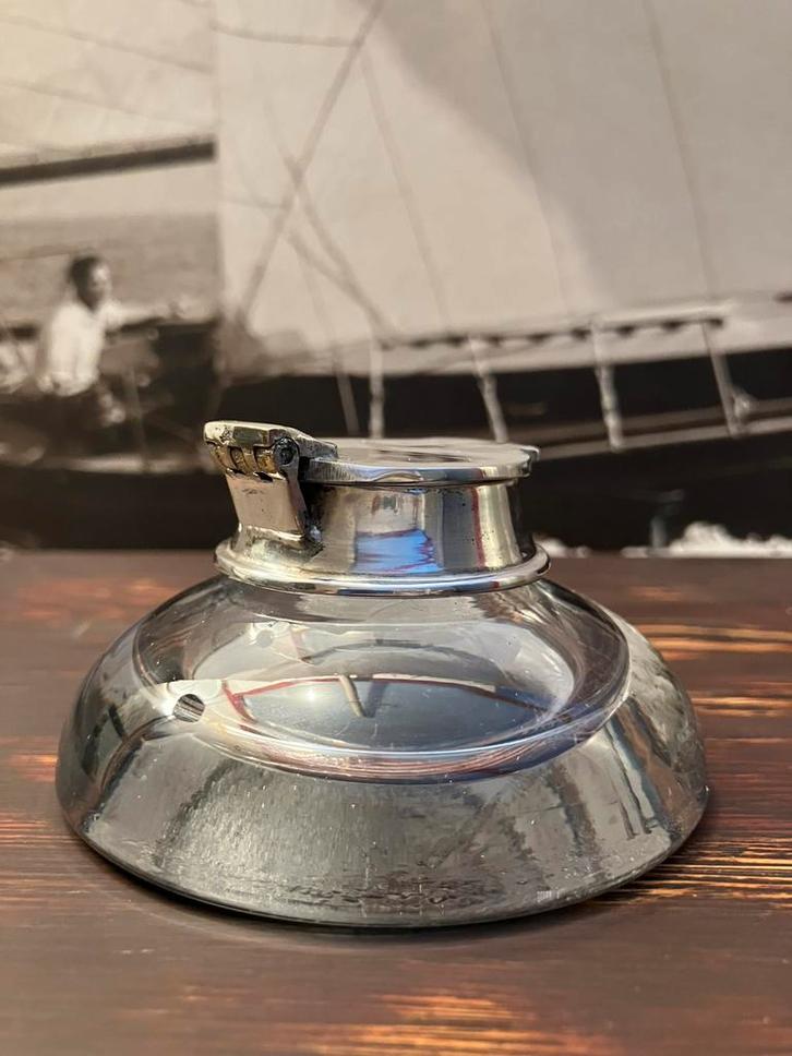 oud inktpotje met verzilverd deksel, Verzamelen, Pennenverzamelingen, Gebruikt, Overige typen, Overige merken, Ophalen of Verzenden