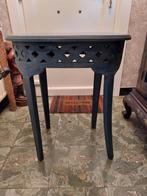 Bijzettafeltje 63L 45B 73H. 0486 215927, Enlèvement