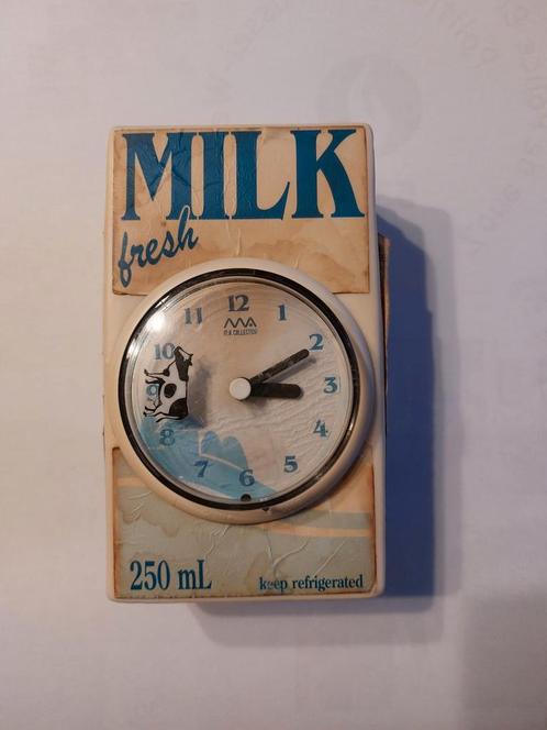 Horloge lait Vintage Pop art 90, Collections, Marques & Objets publicitaires, Utilisé, Autres types, Enlèvement ou Envoi