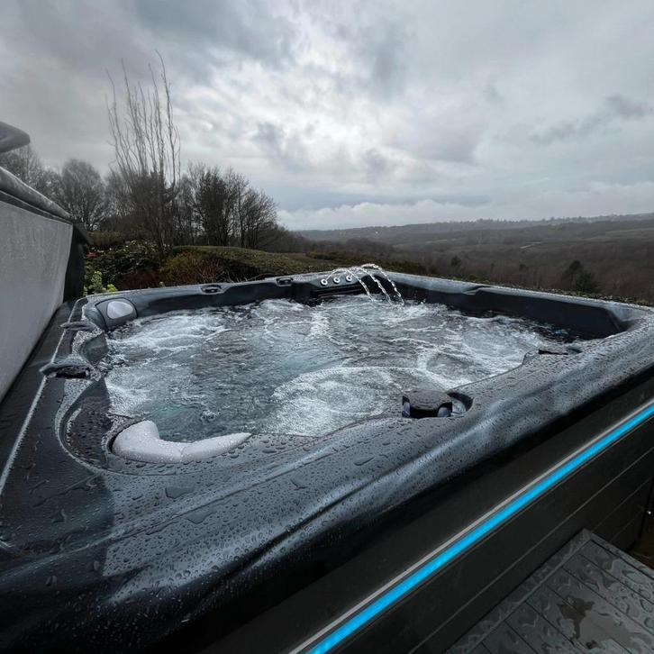 PaasactieKorting tot -45% +reserveer op tijd nieuwe jacuzzi, Tuin en Terras, Overkappingen, Nieuw, Ophalen of Verzenden
