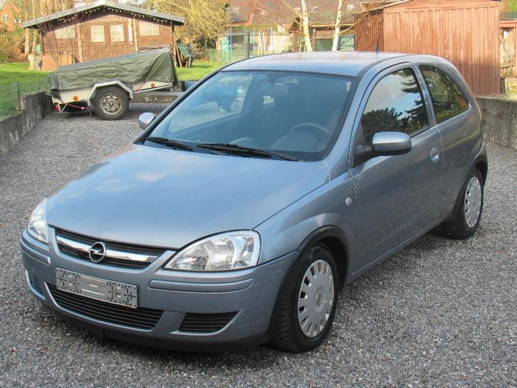 Opel Corsa 1200 essence 50.000 kms !!!!, Autos, Opel, Particulier, Corsa, ABS, Caméra de recul, Airbags, Verrouillage central