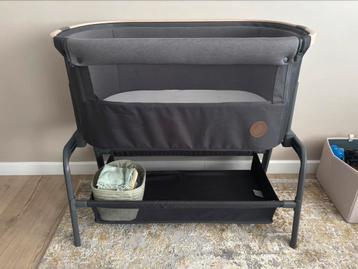 Maxi-Cosi Bedside Sleeper Iora Beyond + 2  Witte lakens., Enlèvement, Comme neuf, Berceau