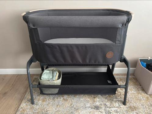 Maxi-Cosi Bedside Sleeper Iora Beyond + 2  Witte lakens., Kinderen en Baby's, Babywiegjes en Ledikanten, Zo goed als nieuw, Wieg