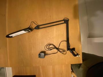 Lampe de bureau IKEA noir