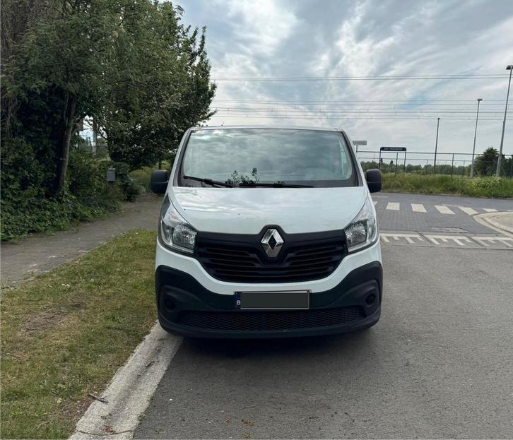 Peugeot Expert en Renault Trafic L1 H1 *EURO 6 + Trekhaak*, Auto's, Bestelwagens en Lichte vracht, Particulier, Airconditioning