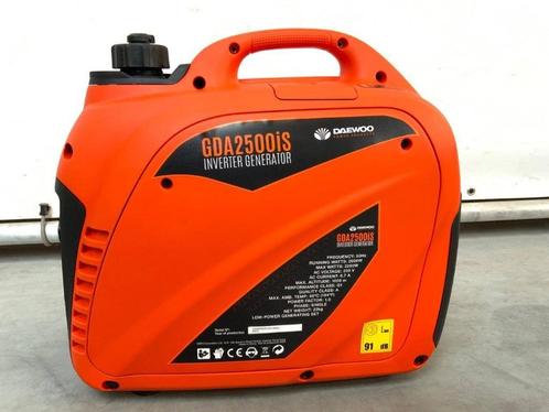 NIEUWE Daewoo Generator 2200W, Doe-het-zelf en Bouw, Aggregaten, Nieuw, Benzine, Minder dan 5 kVA, Geluidgedempt, Ophalen of Verzenden