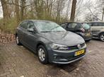 auto, Voorwielaandrijving, Stof, Zwart, Handgeschakeld