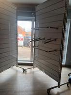 Winkel staanders grote op wieltjes met apparte hangers, Enlèvement