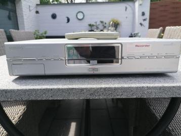 PHILIPS DVDR 890 DVDRECORDER/SPELER beschikbaar voor biedingen