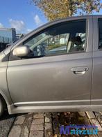 TOYOTA YARIS P1 Grijs links voor deur portier 1999-2004, Auto-onderdelen, Info@toyota.co.jp, Gebruikt, Deur, Voor