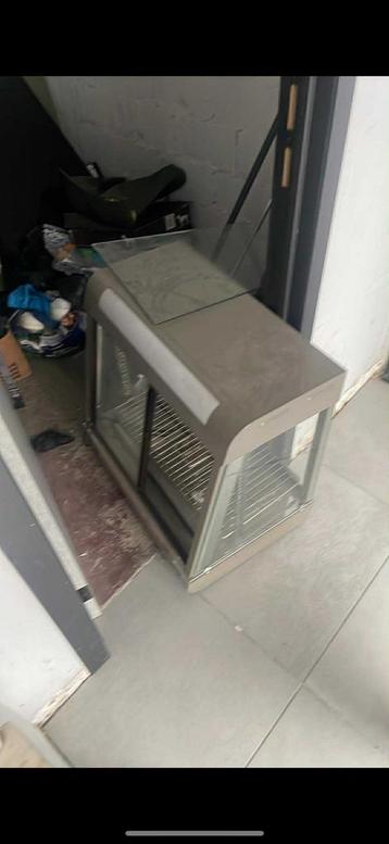 Vitrine chaude beschikbaar voor biedingen