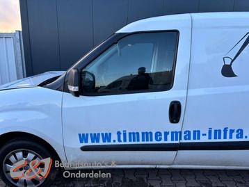 Portier 2Deurs links van een Fiat Doblo beschikbaar voor biedingen