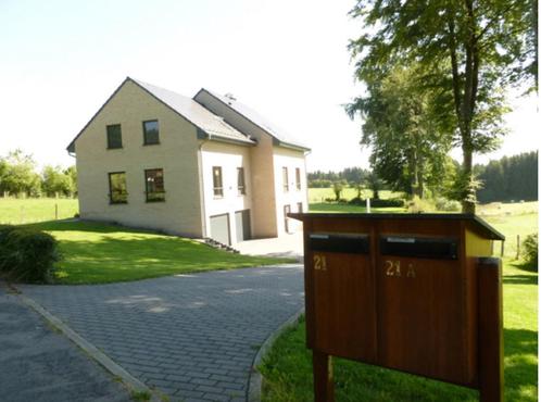 Dubbele Luxuese landelinge woning, Immo, Huizen en Appartementen te koop, Provincie Luik, 1500 m² of meer, Twee onder één kap