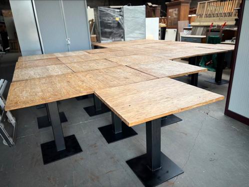 Bistro terras Tafels te koop 28 Stuks Goede staat !, Huis en Inrichting, Tafels | Statafels, Zo goed als nieuw, Ophalen