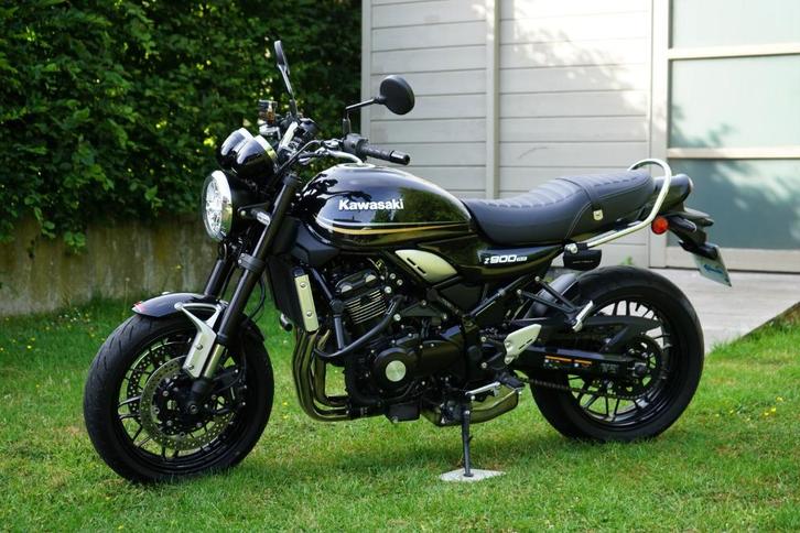 KAWASAKI Z900RS - BLACK NEO CLASSIC BIKE, Motoren, Motoren | Kawasaki, Particulier, Naked bike, meer dan 35 kW, 4 cilinders, Motorrijbewijs A