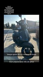 Vespa sprint b klasse 50 cc met schade !!!, Fietsen en Brommers, Ophalen, Gebruikt