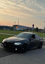 SUBLIEM BMW 520D CARBONSCHWARZ-PAKKET MET ZONNEDAK, Auto's, BMW, Automaat, Euro 6, Blauw, Diesel