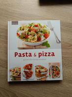 Kookboek - Pasta & pizza, Boeken, Ophalen of Verzenden, Gelezen, Colruyt, Italië