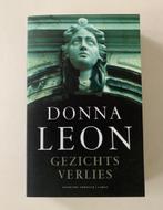 Donna Leon, Gezichtsverlies, in perfecte staat, Boeken, Ophalen of Verzenden, Gelezen