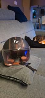 Motorhelmen, Motoren, Ophalen