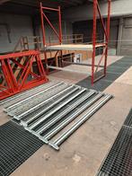 Palletstellingen 2.5m Hoog, Ophalen