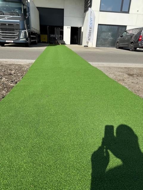 Gazon artificiel / sprinttrack 2m x 20m (Unicolor) (occa), Sports & Fitness, Sports & Fitness Autre, Comme neuf, Enlèvement ou Envoi