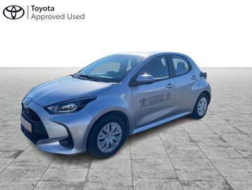 Toyota Yaris Dynamic +navi 1.5 Benzine  beschikbaar voor biedingen