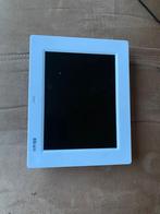 BBrain digitale klok, Ophalen, Zo goed als nieuw, Digitaal, Wandklok