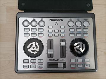 Mixeur NUMARK, Musique & Instruments, DJ sets & Platines, Enlèvement ou Envoi, Comme neuf, DJ-Set, Numark