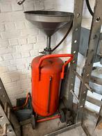 Aflaat vat voor olie op wieltjes, Ophalen, Gebruikt