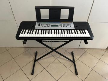Keyboard Yamaha YPT-255 beschikbaar voor biedingen