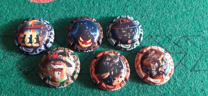 6 Champagne capsules Dehu Halloween , Belgische uitgave, Verzamelen, Overige Verzamelen, Zo goed als nieuw, Ophalen of Verzenden